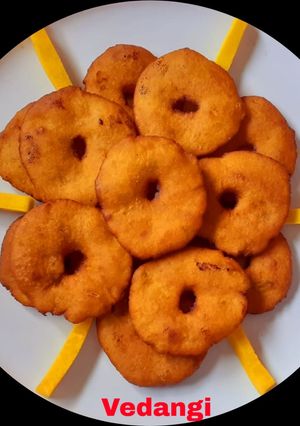 A picture of Pumpkin Vada.