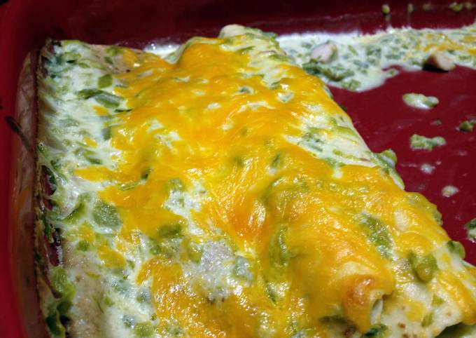 New Mexico Green Chile Sour Cream Chicken Enchiladas