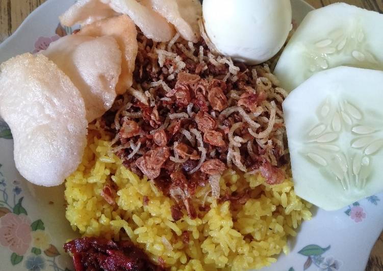 Resep Nasi Kuning sederhana