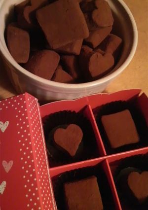 A picture of Easy, Homemade Chocolate Truffle Blocks.