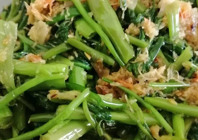 Tumis Kangkung bumbu kelapa