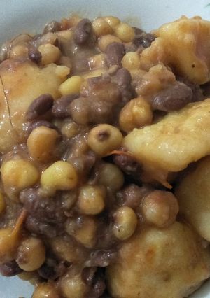 A picture of Stewed Githeri.
