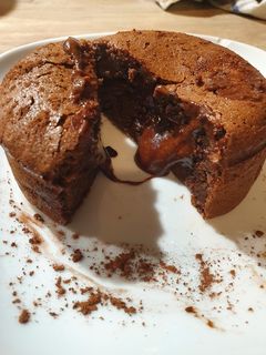 Une photo de Fondant chocolat noir Tonka