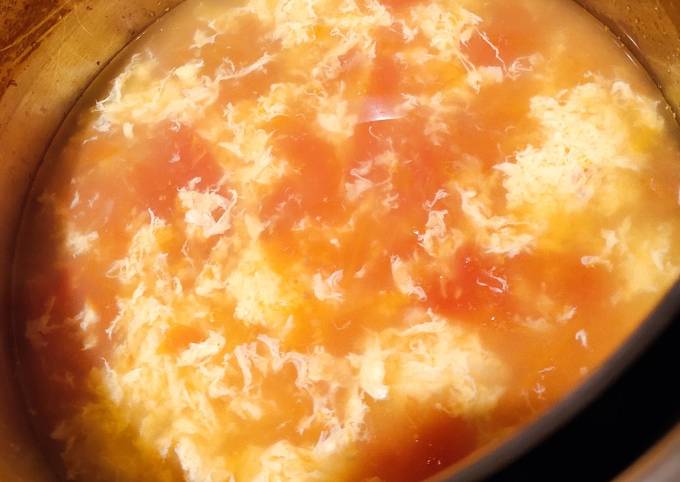Steps to Prepare Homemade Tomato Egg Drop Soup
