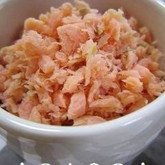 A picture of Homemade Salmon Flakes.