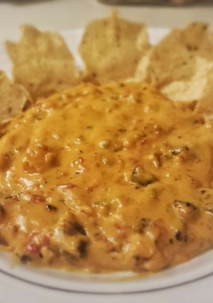 A picture of Easy Cheesy Queso.