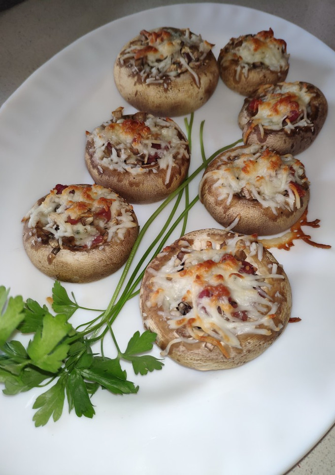Una foto de Champiñones rellenos