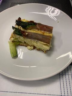 Spárgás sonkás egytálétel recept fotója