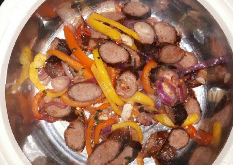 Sausages with onion and capsicums