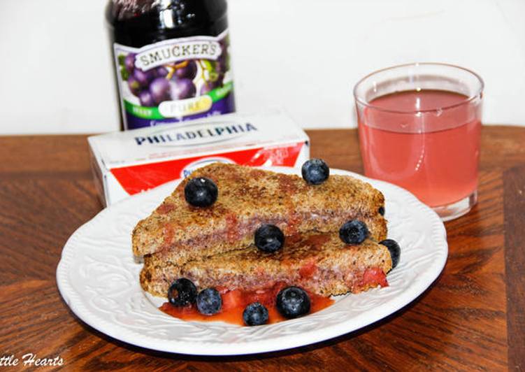 Blueberry Cream Cheese Stuffed French Toast