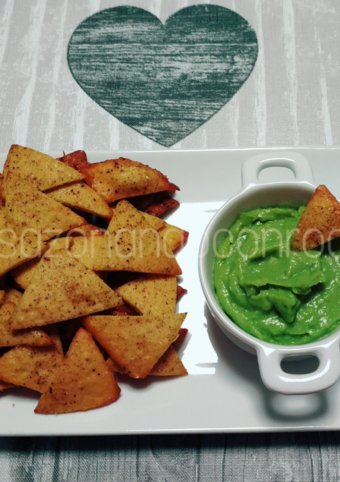 Una foto de Nachos de pollo