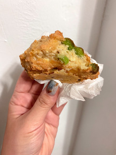 氣炸鍋_毛豆豆腐餅 的食譜成品照片