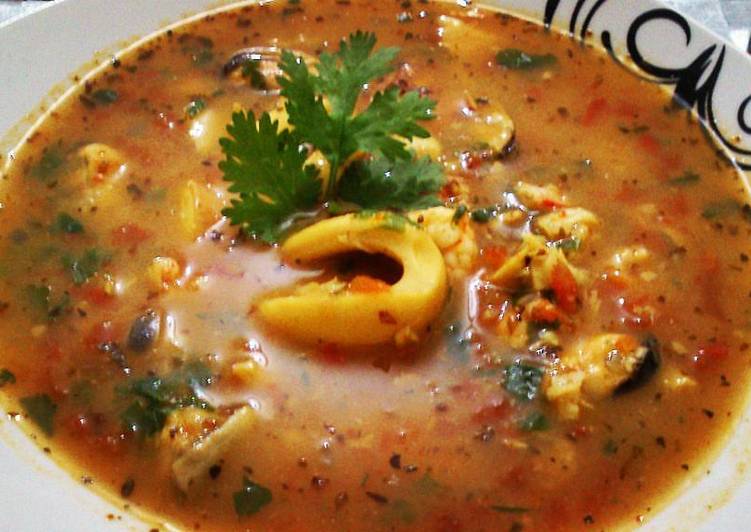 Sopa de frutos do mar - Tudogosreceitas