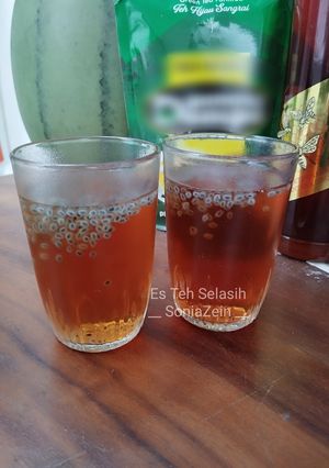 Foto resep Es Teh Selasih
