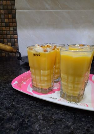 A picture of Mango milkshake.