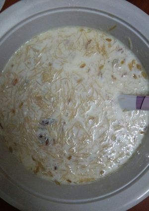 A picture of Seviyan Paysam or Sheer Khurma.