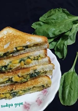 A picture of 20 minutes Spinach Corn Sandwich.