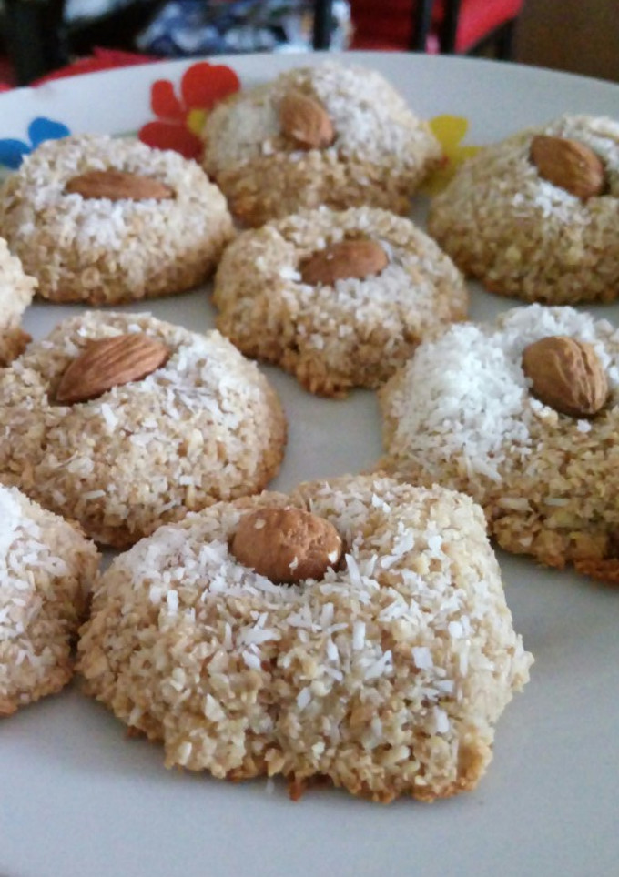Una foto de Galletas de coco y avena