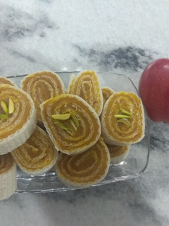 عکسی از دستور حلوا رولی