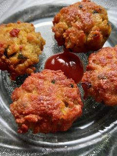 চিংড়ি মাছের বড়া (chingri macher bora recipe in Bengali) রেসিপির প্রধান ছবি