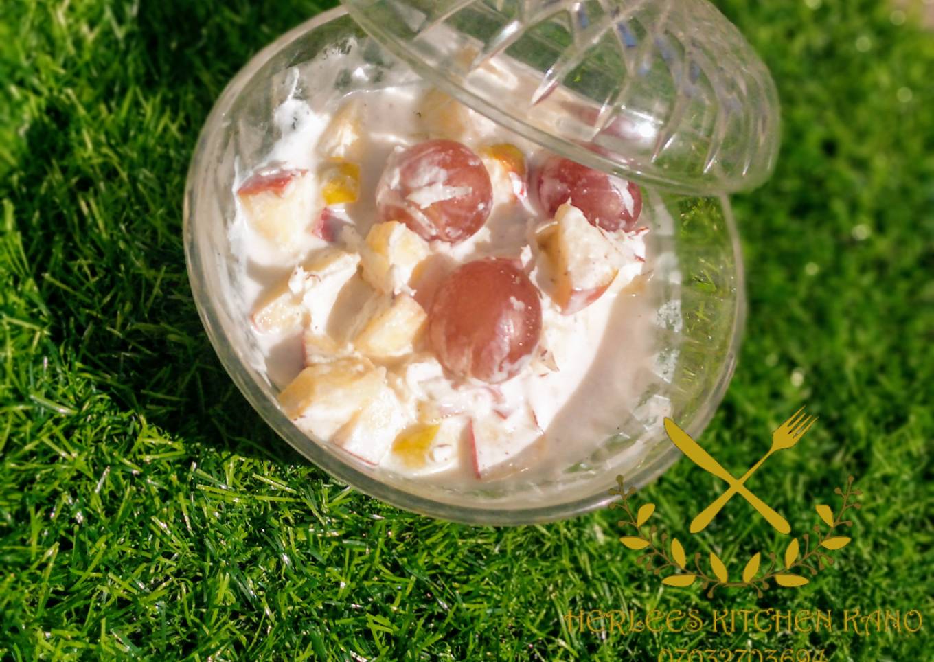 Creamy fruit salad