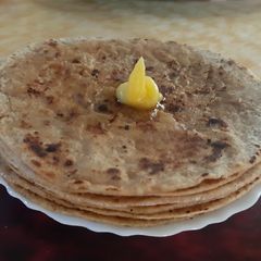 A picture of Tilgul Chapati.