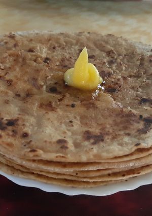 A picture of Tilgul Chapati.