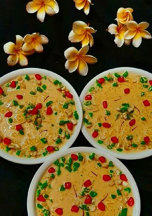 ज़ाफ़रानी खीर (zafrani kheer recipe in Hindi) रेसिपी मुख्य फोटो
