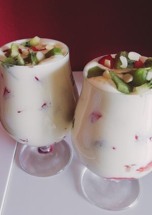 Foto di Coppa al mascarpone con frutta fresca