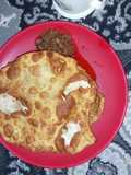 Soyayyen flat bread da yr miya