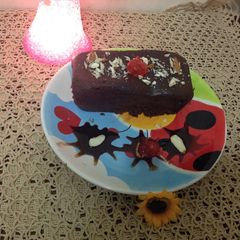 A picture of Chocolate mini cake.