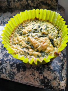 Una foto de Muffin de espinaca, queso panceta