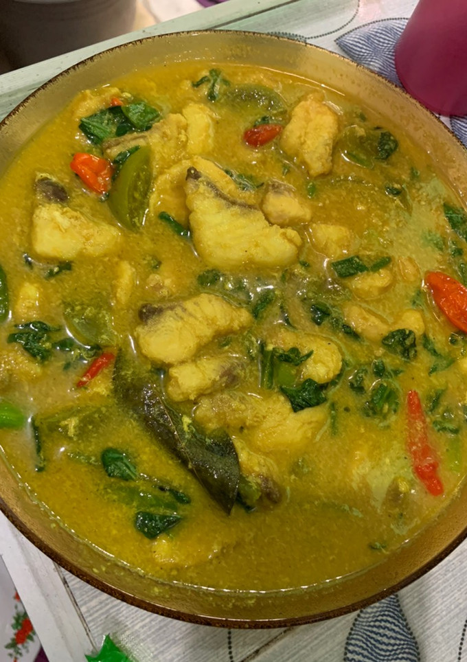 Foto resep 7. Ikan fillet kuah kuning kemangi