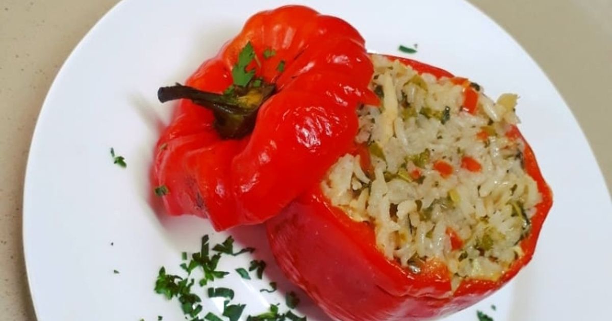 Morron Rice Morrón Relleno Con Arroz Carne Y Verduras 🥒🥦🍄 Receta de Sonia Gomez ...