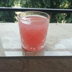 Watermelon juice A picture of Watermelon juice.