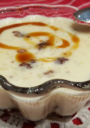 Une photo de Riz au lait avec ses raisins au rhum