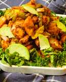 بطاطس دجاج وافوكادو
