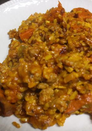 Una foto de Arroz con carne picada