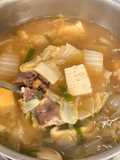 Canh đậu tương cùng thịt ba chỉ bò 🐂