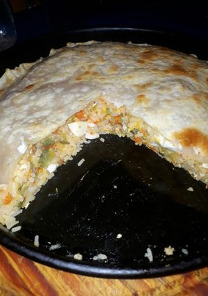 Una foto de Tarta de verdura con arroz y paty