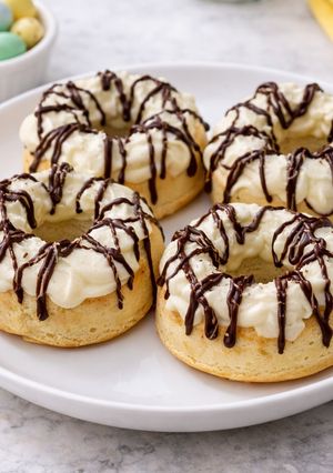 Una foto de 🍩 Mini Roscas de Pascua (molde de donut)