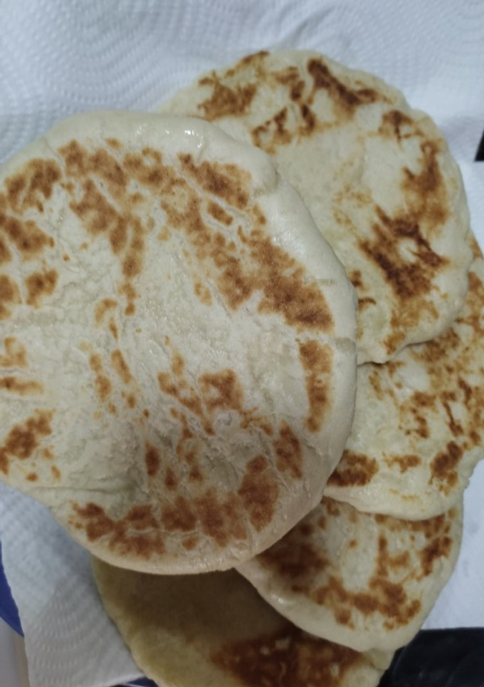 Una foto de Pan árabe a la sartén (Pan marroquí)
