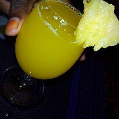 Pineapple juice A picture of Pineapple juice.