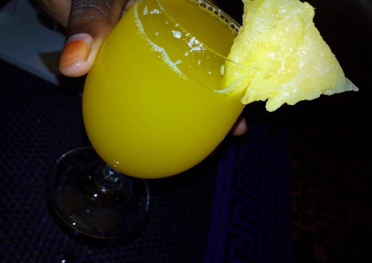 Recipe of Perfect Pineapple juice