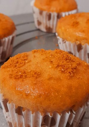 એગલેસ બિસકોફ મફીન (Eggless Biscoff Muffins Recipe In Gujarati) રેસીપી મુખ્ય ફોટો