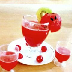 Water Melon juice A picture of Water Melon juice.