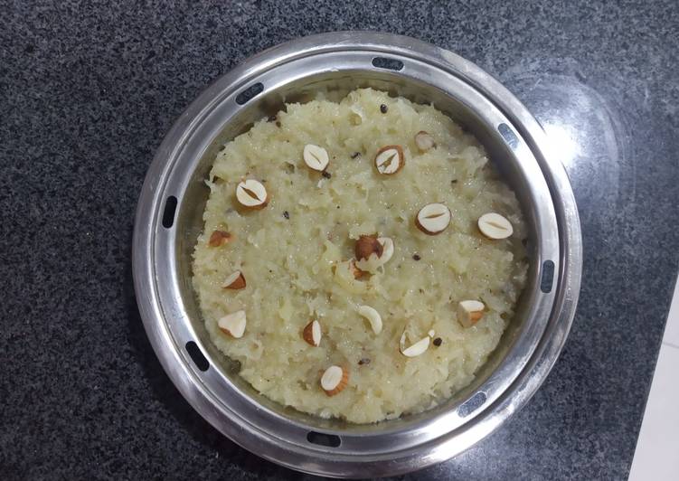 Recipe of Homemade Narlaychi Wadi Coconut Burfi