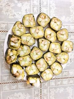 Hình của món Kimbap khoai lang (eat clean).