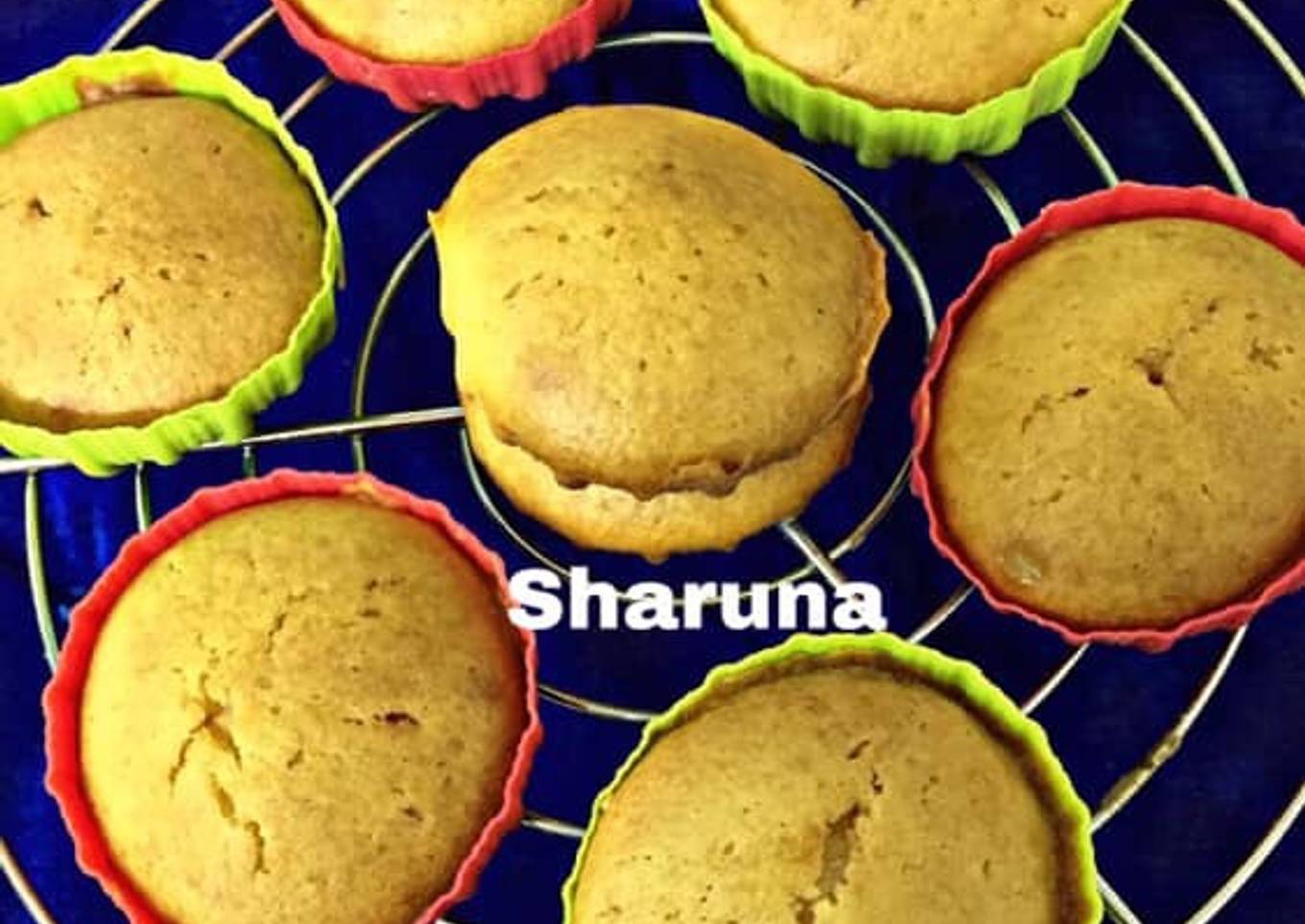 Eggless Custard Cupcakes