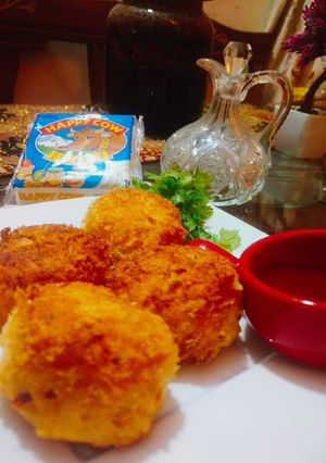 A picture of Cheesy_Rice_Balls.